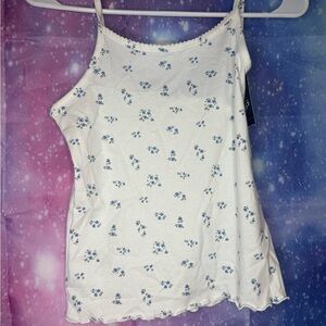 New floral art class tank top 🛍